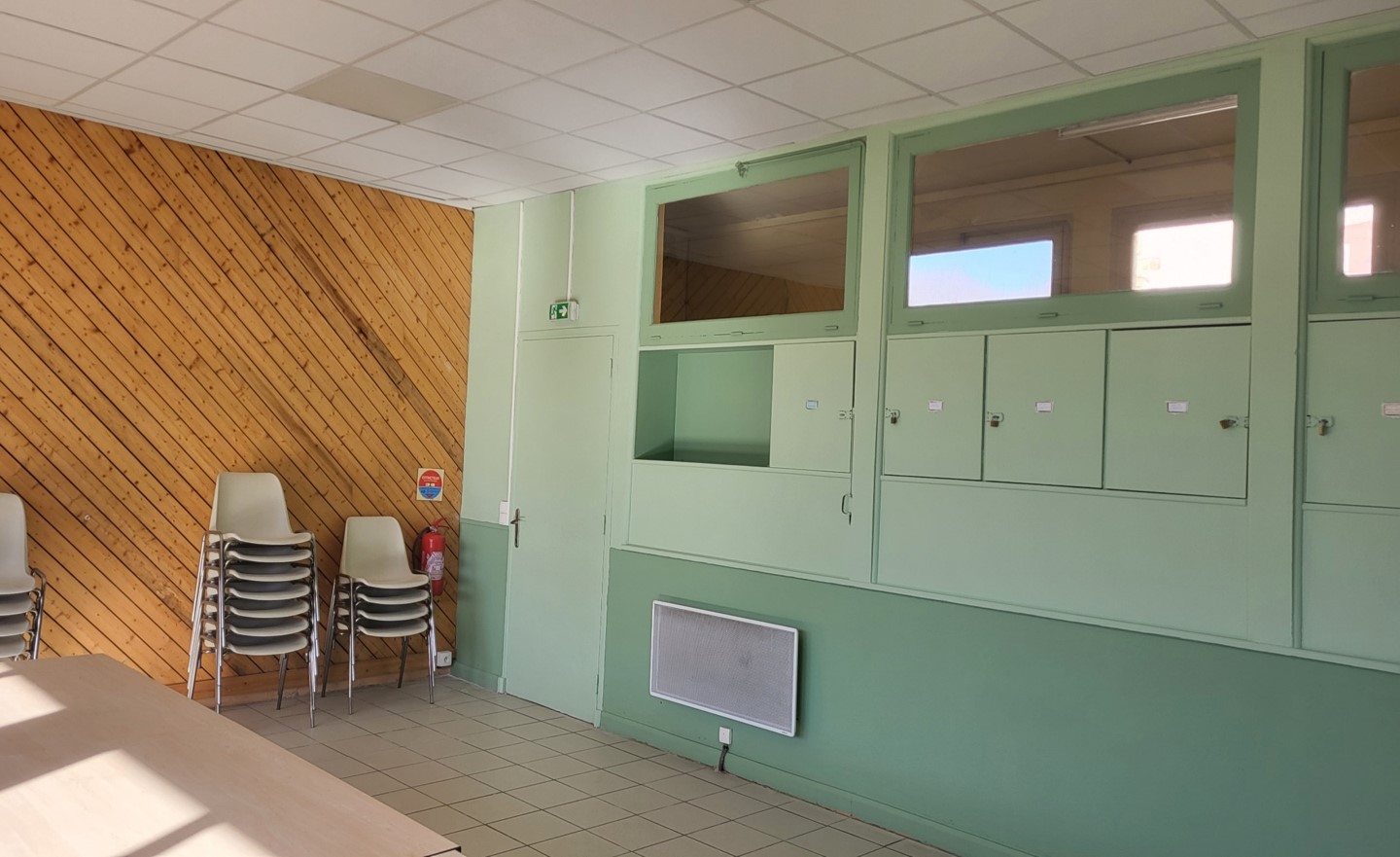 salle assos 2.jpg